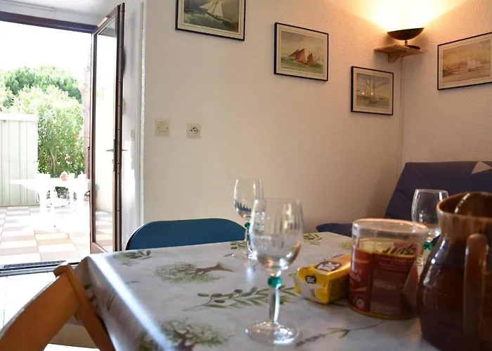 Villa Pavillon Double Terrasse - Piscine, Proche - Ay060-b131 *